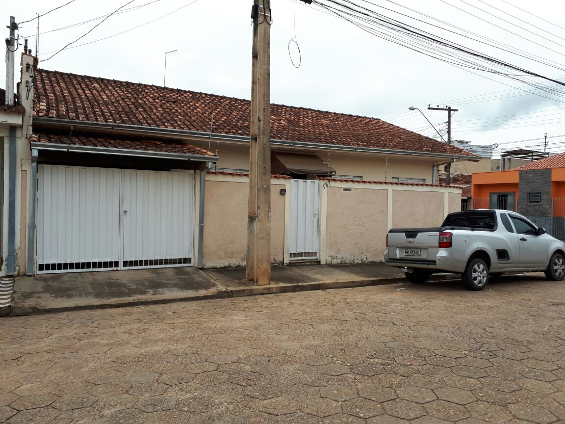 Casa Bairro Santa Cecília – Rua Alzira Alves de Faria