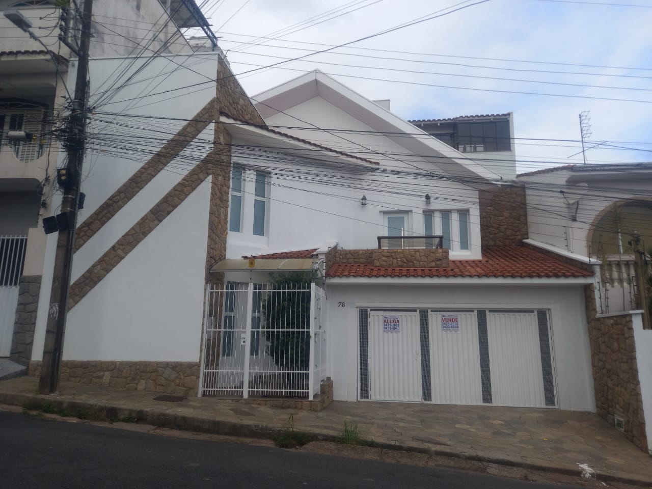 Casa no Bairro Saúde – Rua Antonio de Sousa Gouveia