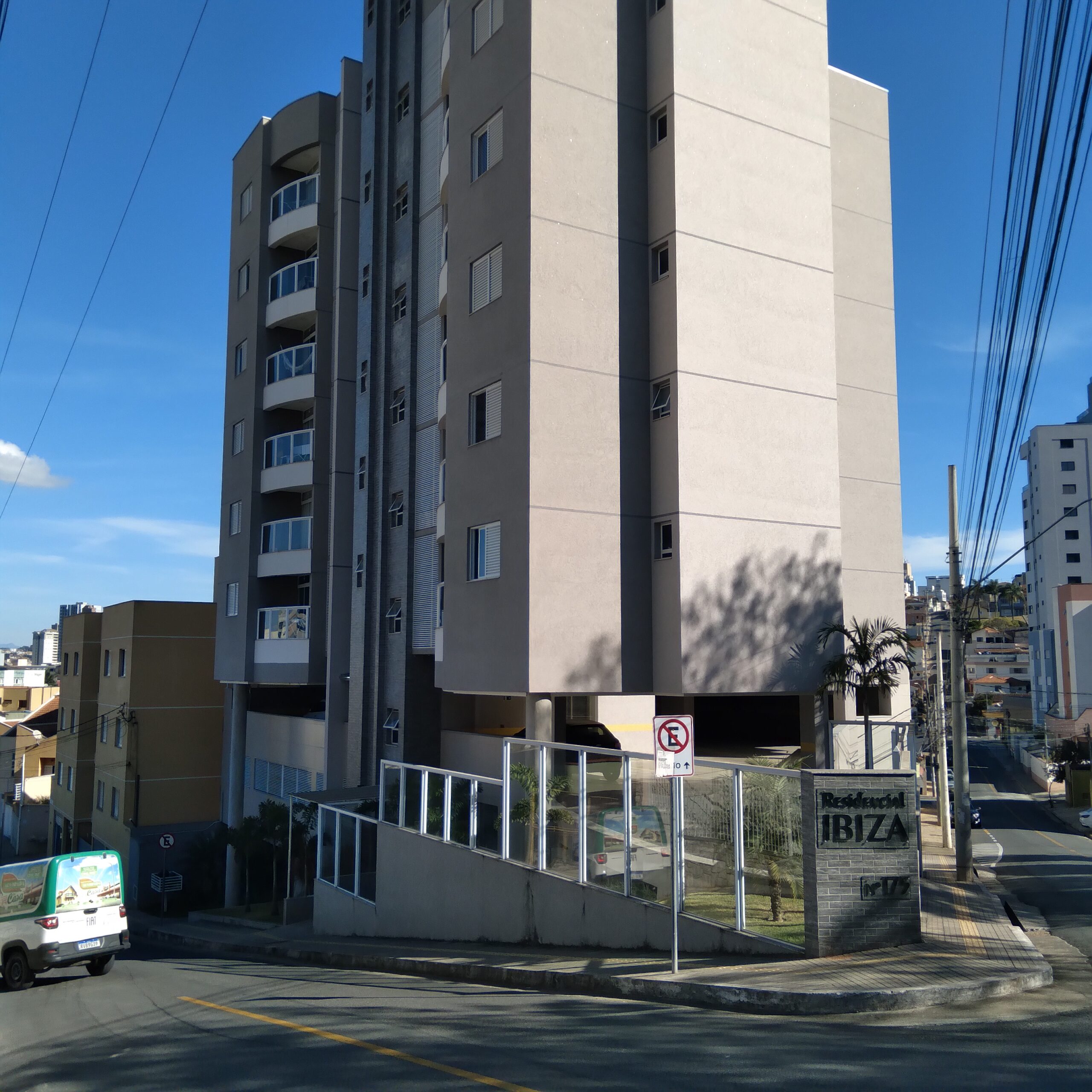 Apartamento no Bairro Chácara Primavera – Rua Dr. José Fernandes de Souza