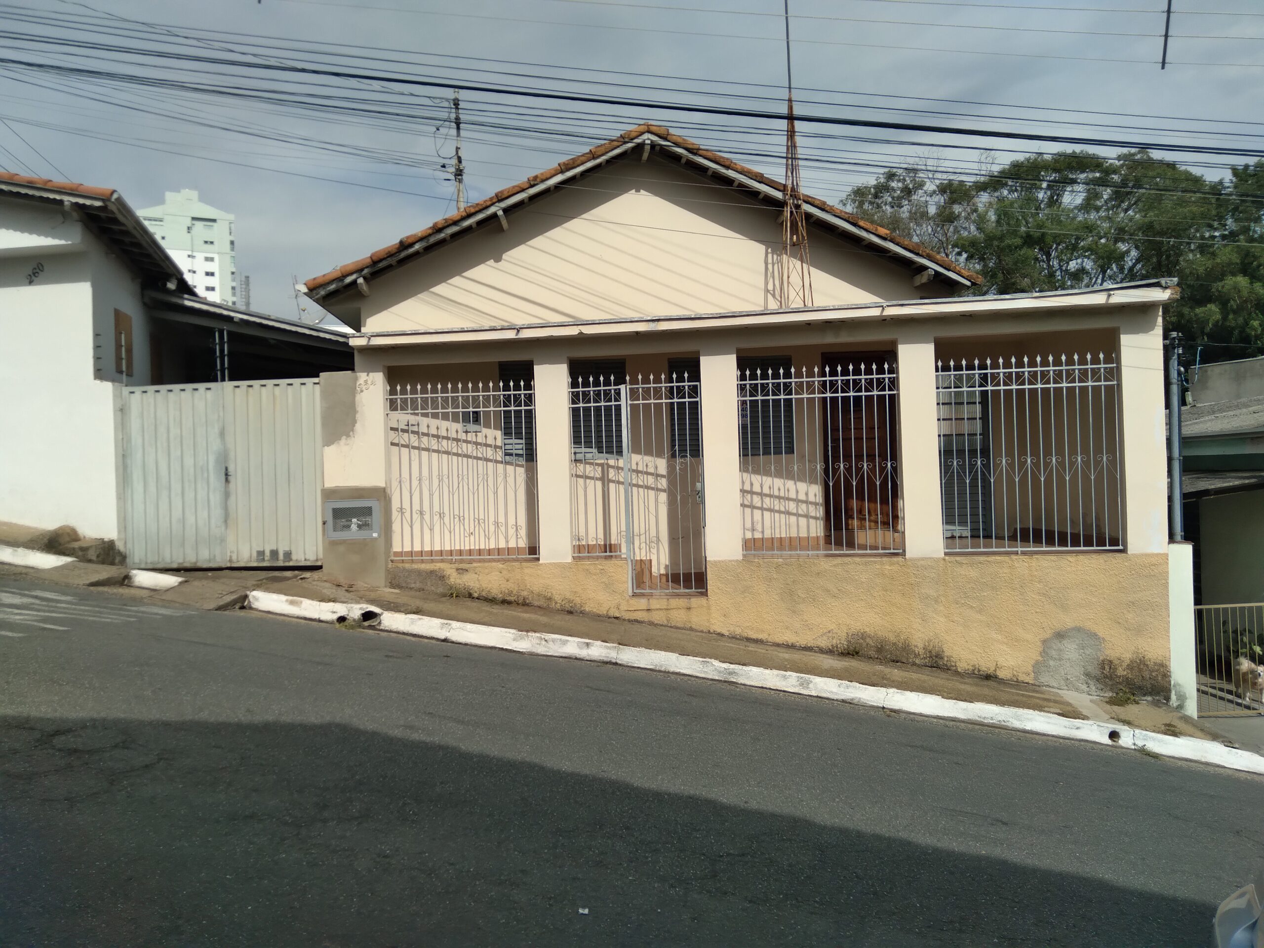 Casa no Bairro Cascalho- Rua Padre Vitor